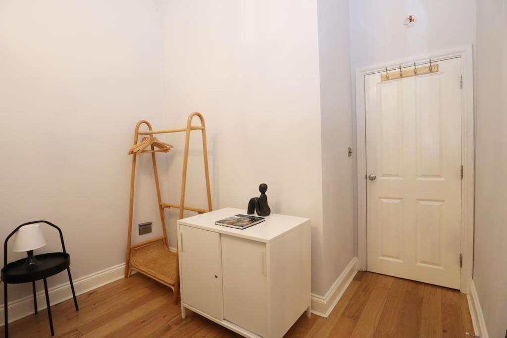 Seagulls Nest- Stylish 1 Bed Seafront Apartment Hastings Exterior photo