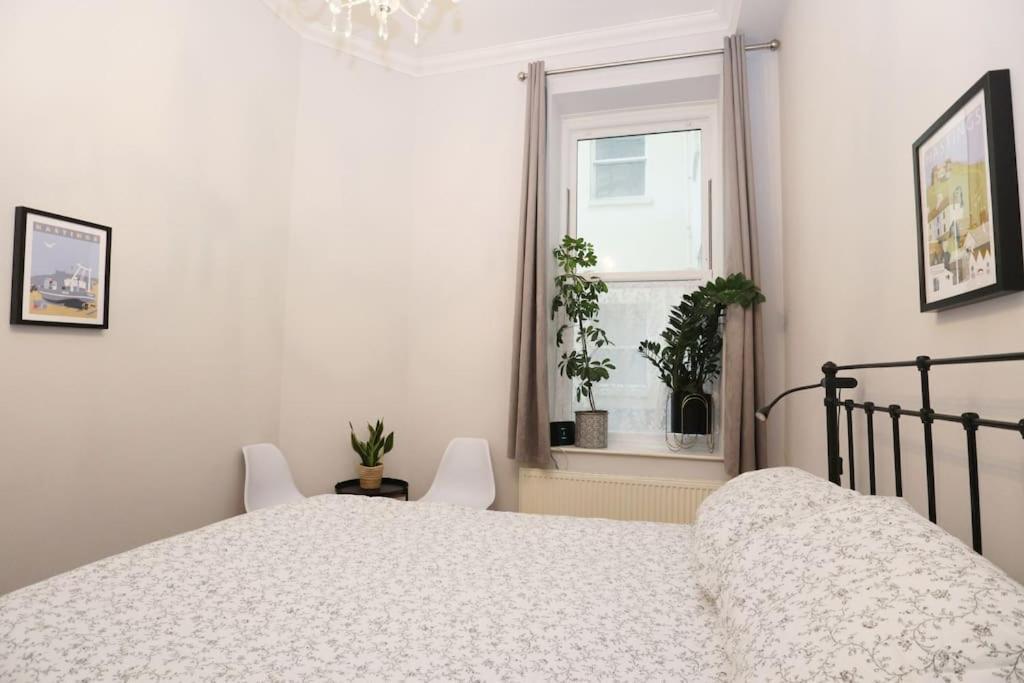 Seagulls Nest- Stylish 1 Bed Seafront Apartment Hastings Exterior photo